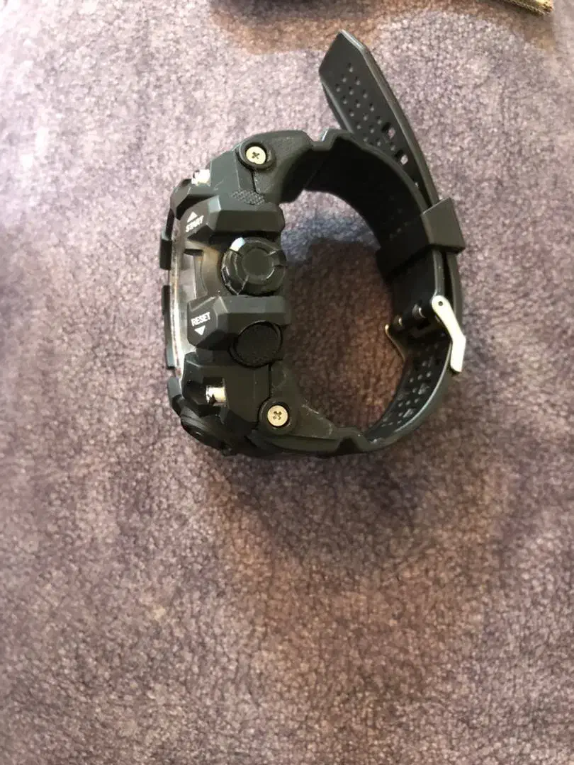 دو عدد ساعت مچی|ساعت|شاهین‌شهر, مخابرات (شهید بهشتی)|دیوار