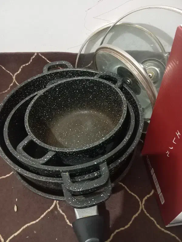 گرانیتی|ظروف پخت‌وپز|آشخانه, |دیوار