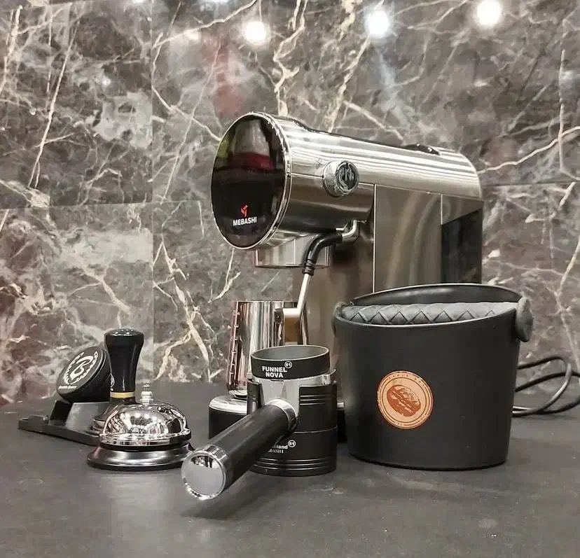 اسپرسوساز مباشی ۲۰۴۴اقساط قهوه ساز لواک یونیک لایف|سماور، چایساز، قهوهساز|قم, صدوق|دیوار