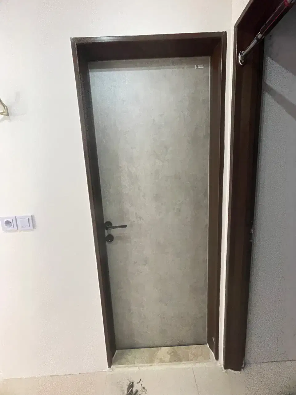 نصاب درب پلیوود چوبی ضد سرقت و....|خدمات پیشه و مهارت|مشهد, آزادشهر|دیوار