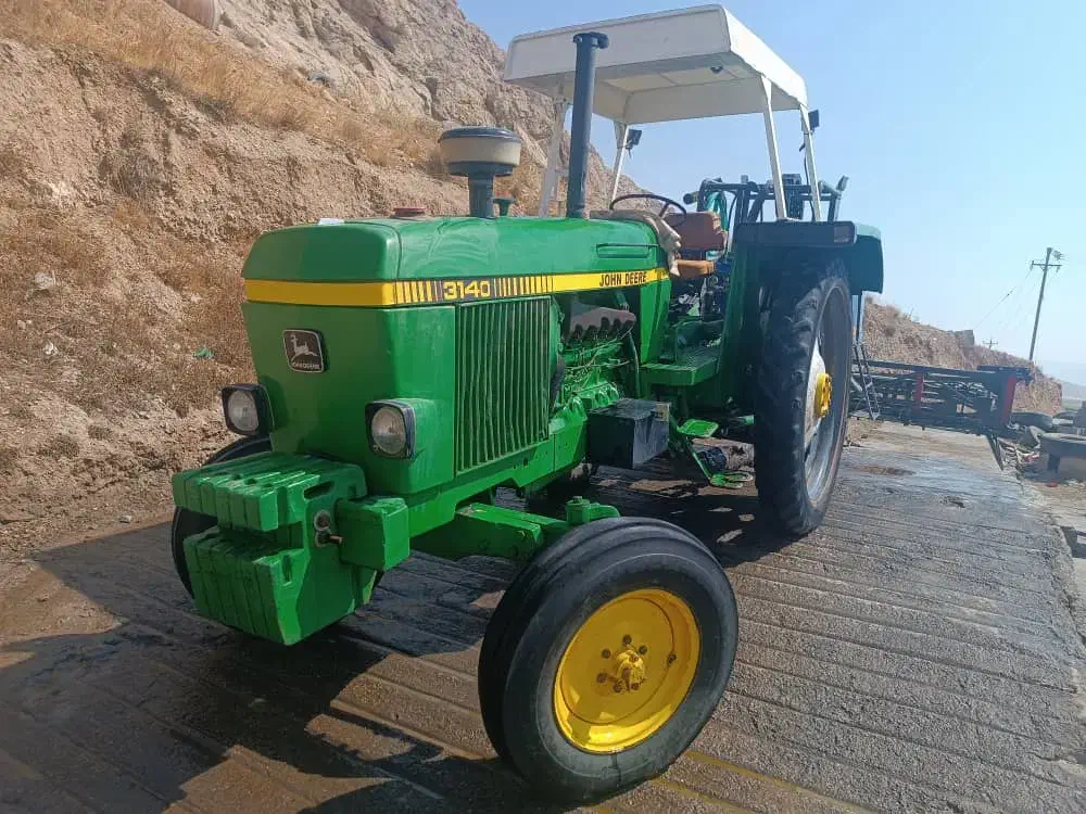 تراکتور جاندیر  سمپاش پاژن ۸۰۰ لیتری|خودرو سنگین|مرودشت, نقش رستم|دیوار