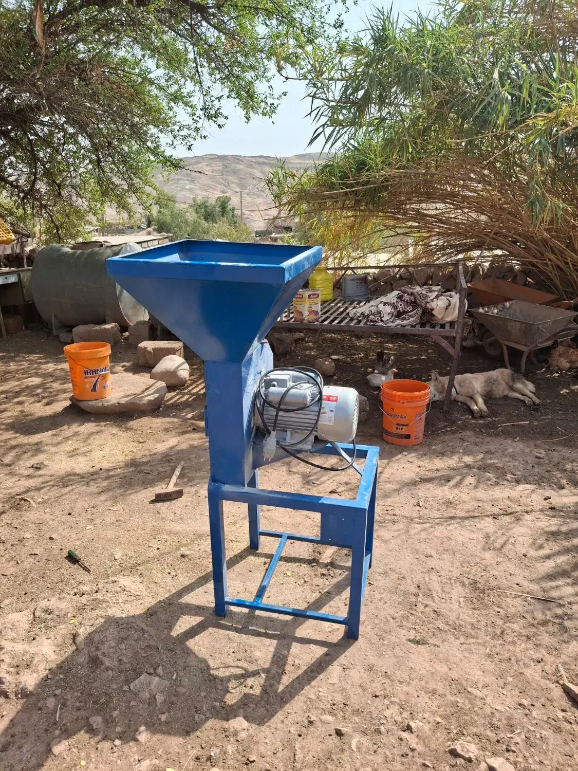 آسیاب، میکسر، بالابر دامداری|ماشینآلات صنعتی|اندیمشک, |دیوار