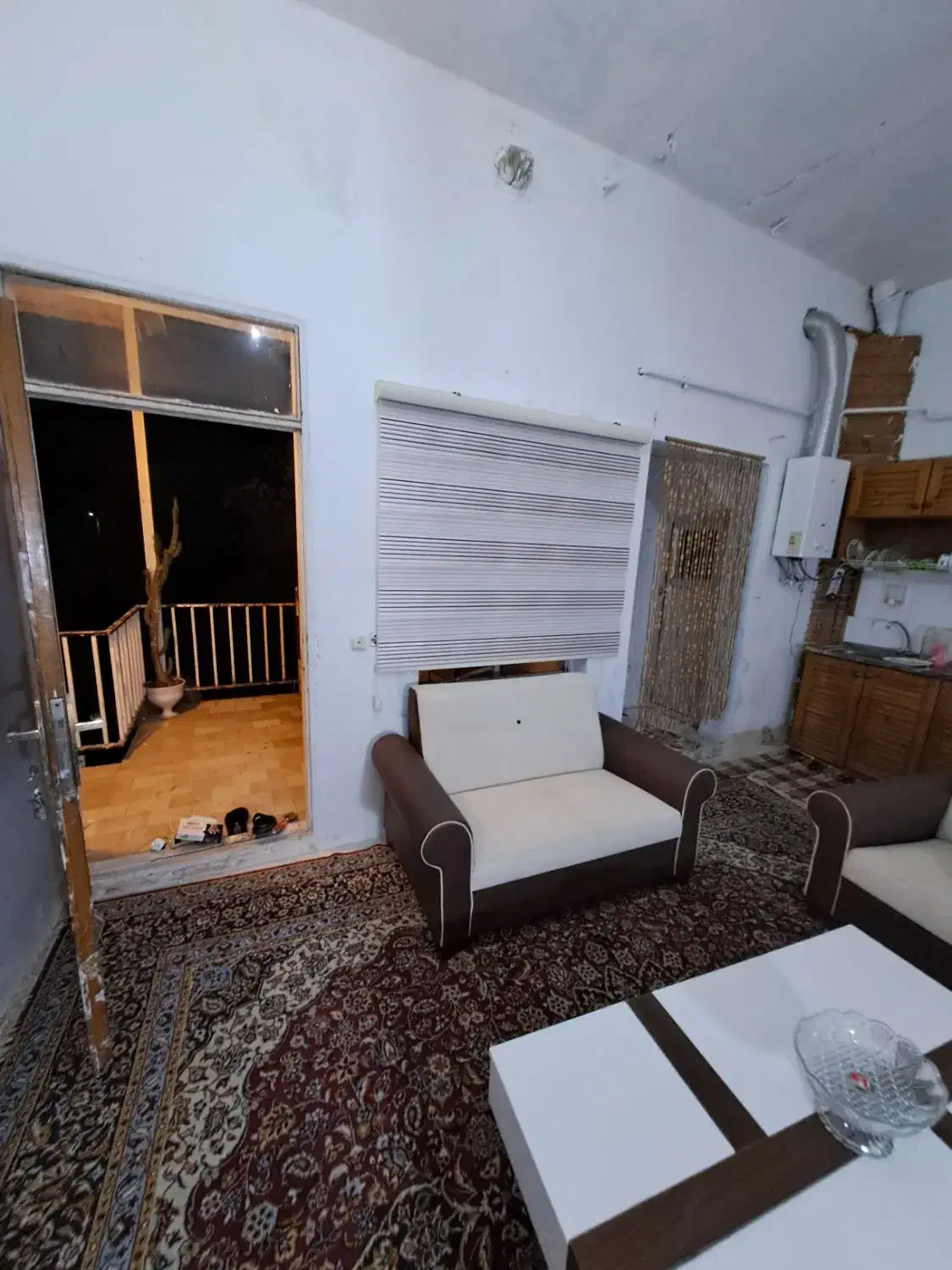 یک واحد یک خوابه ۶۰ متری کامل واقع در مزگاه|اجارهٔ خانه و ویلا|نوشهر, |دیوار