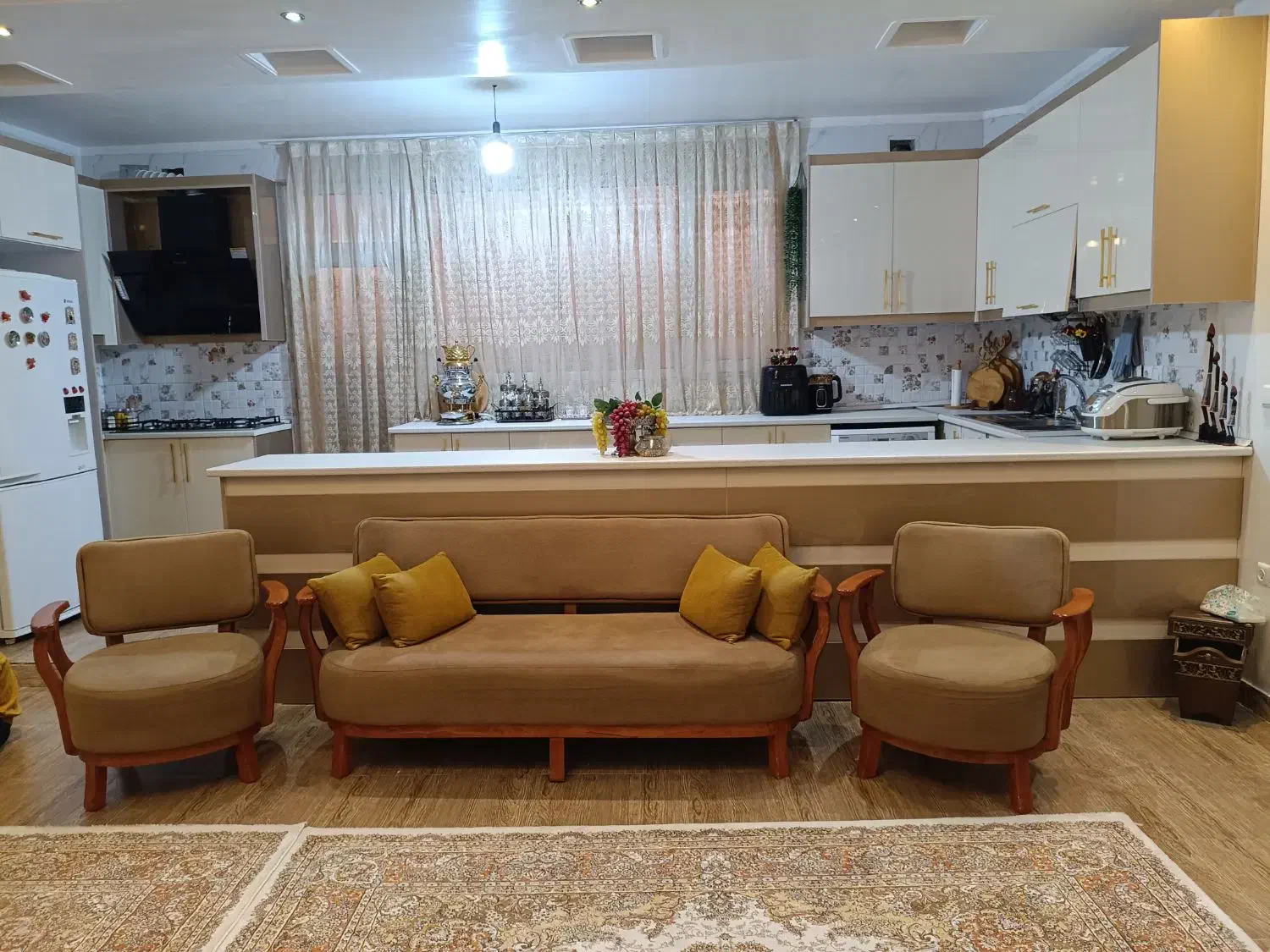 مبل مینیمال نیم ست|مبلمان خانگی و میز عسلی|قرچک, مهدیه|دیوار