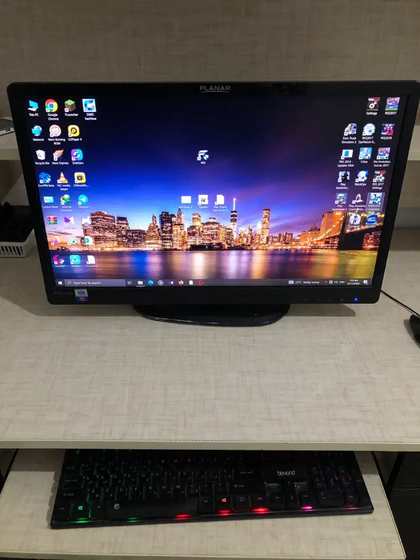 فروش کامپیوتر کامل با لوازم|رایانه رومیزی|نظرآباد, رسالت|دیوار