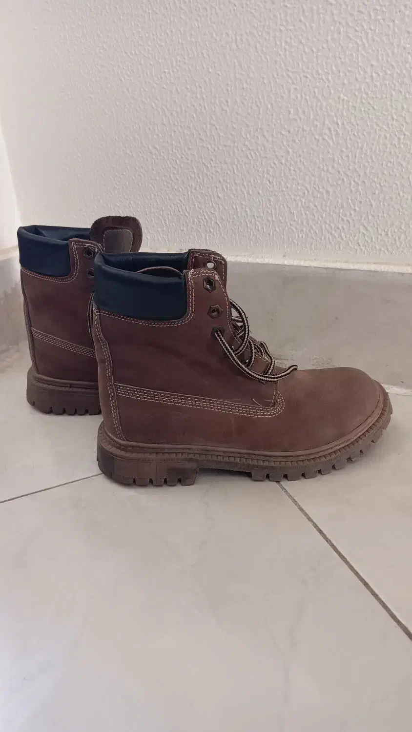 چکمه سایز ۳۷|کیف، کفش، کمربند|شاهین‌شهر, شهرک هشت بهشت|دیوار