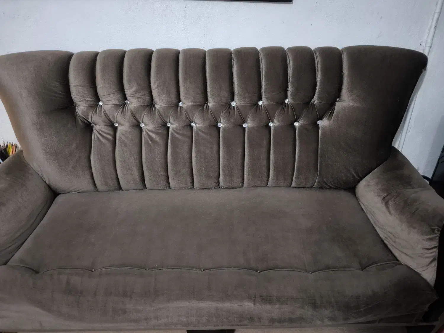 مبل هفت نفره رایگان.|مبلمان خانگی و میز عسلی|نیشابور, شریعتی|دیوار