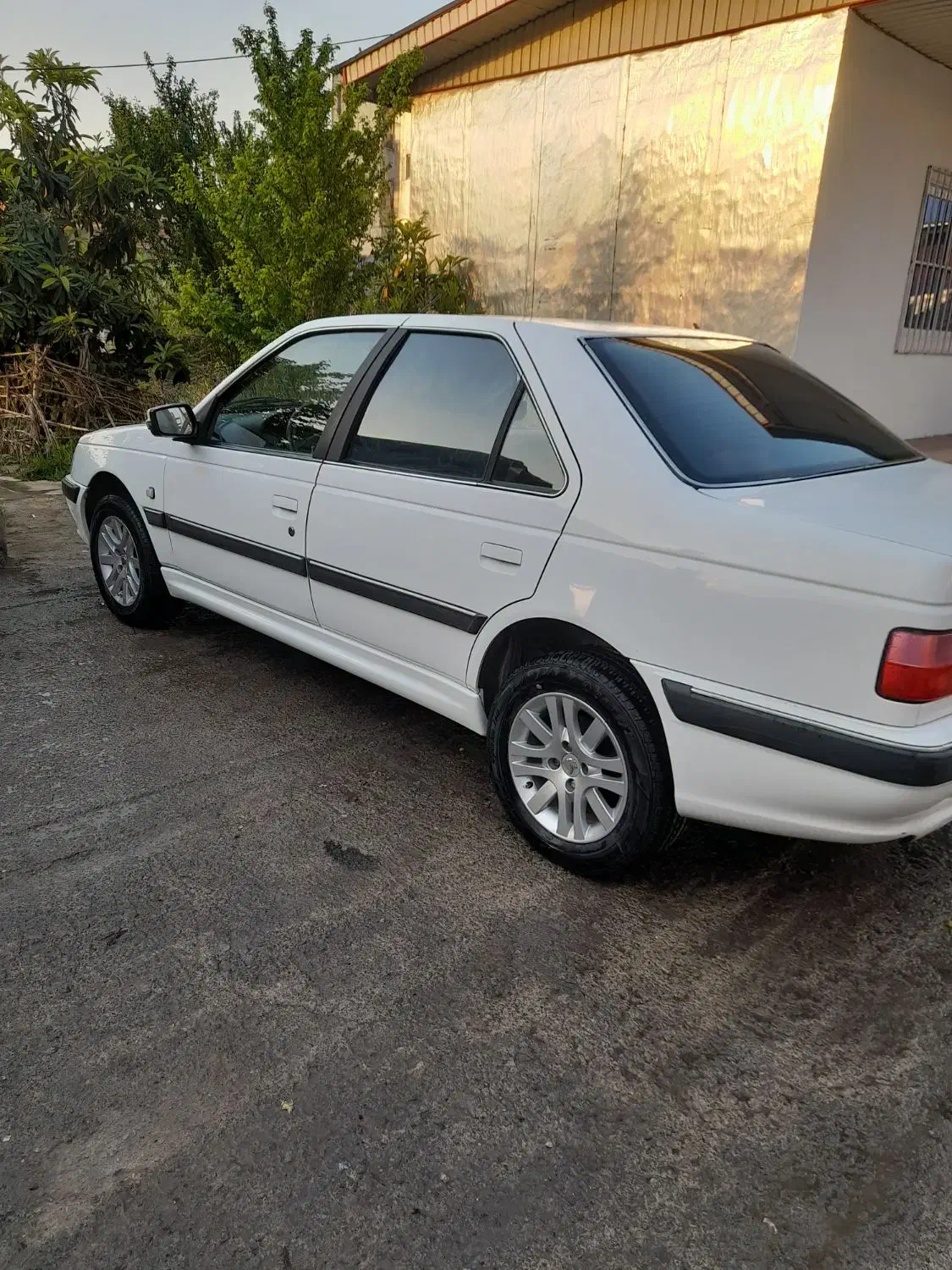 پژو پارس سال مدل ۹۶ تمیز|خودرو سواری و وانت|آمل, |دیوار