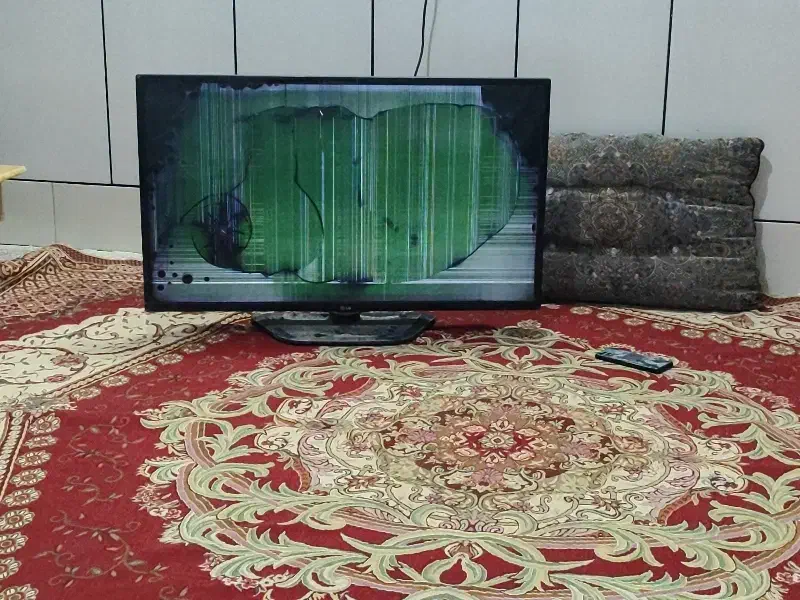 تلویزیون 43اینج|تلویزیون و پروژکتور|اصفهان, عمان سامانی|دیوار