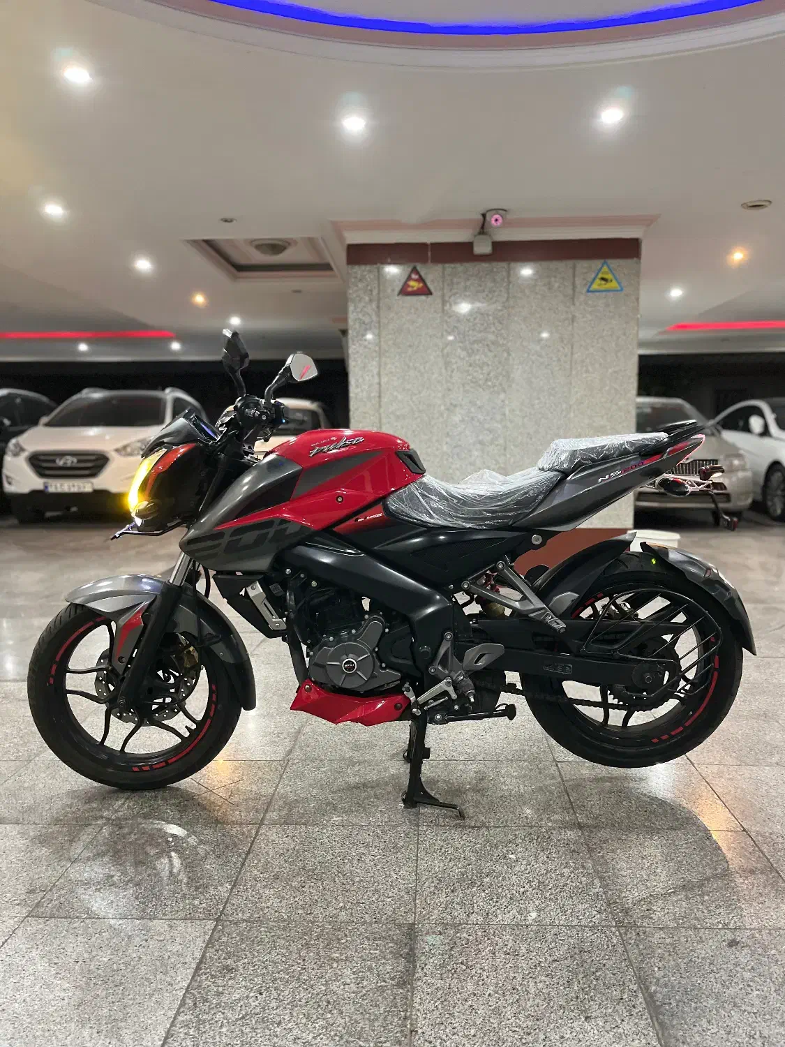 NS200 97|موتورسیکلت|تهران, تاکسیرانی|دیوار