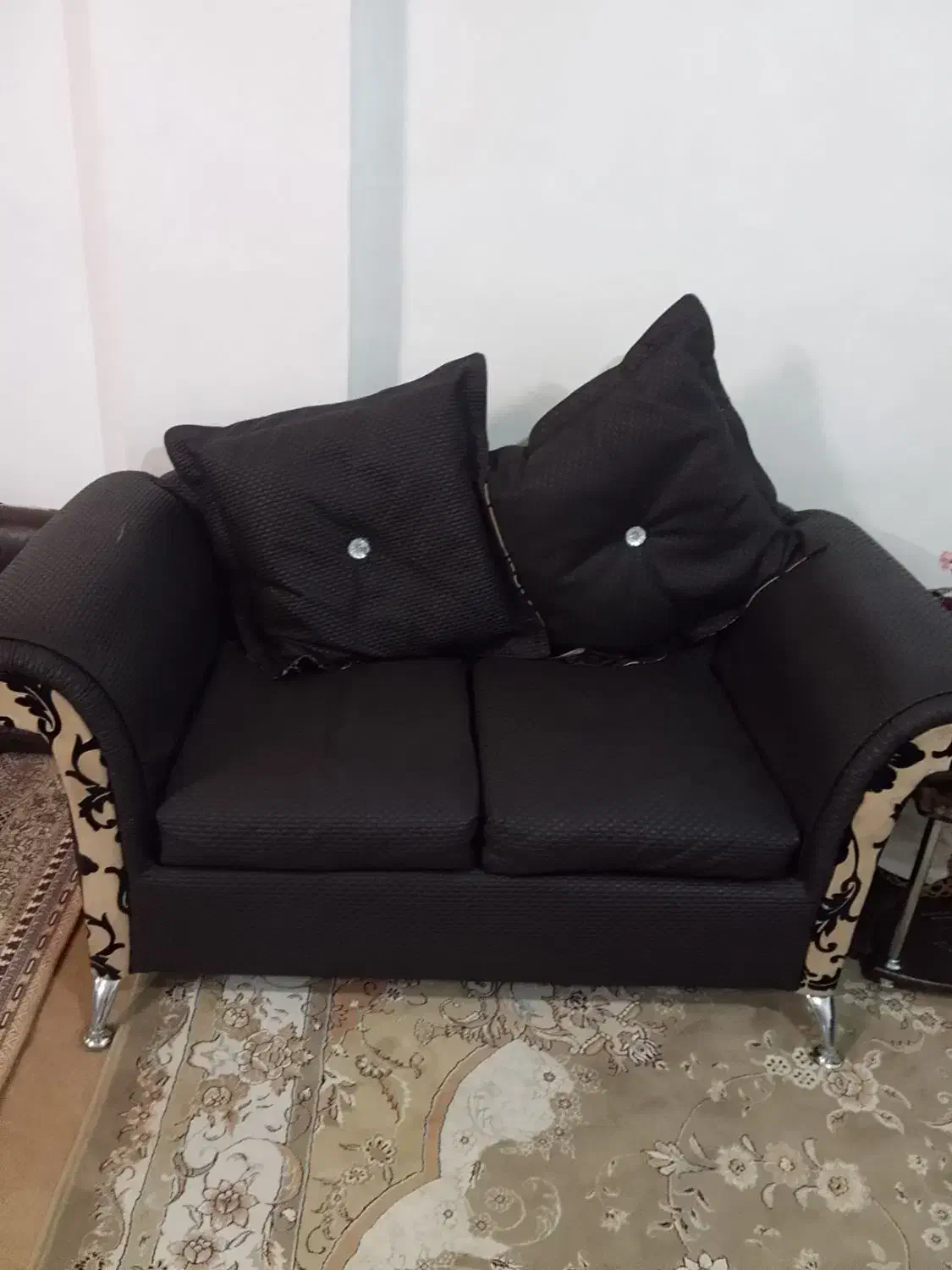 مبل 7نفره چرم سالم|مبلمان خانگی و میز عسلی|اشترینان, |دیوار