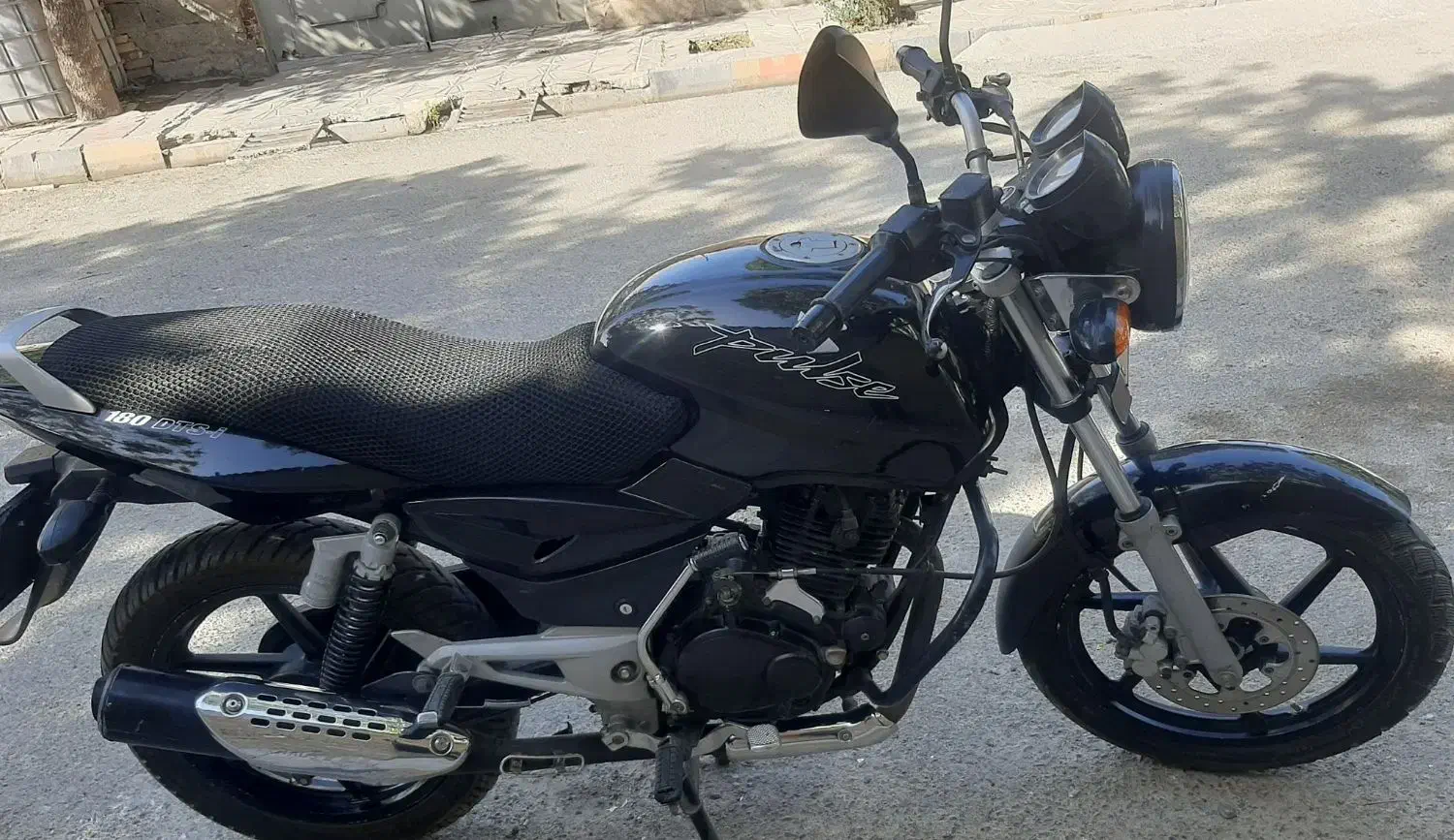 پالس مدل 88|موتورسیکلت|صفادشت, |دیوار