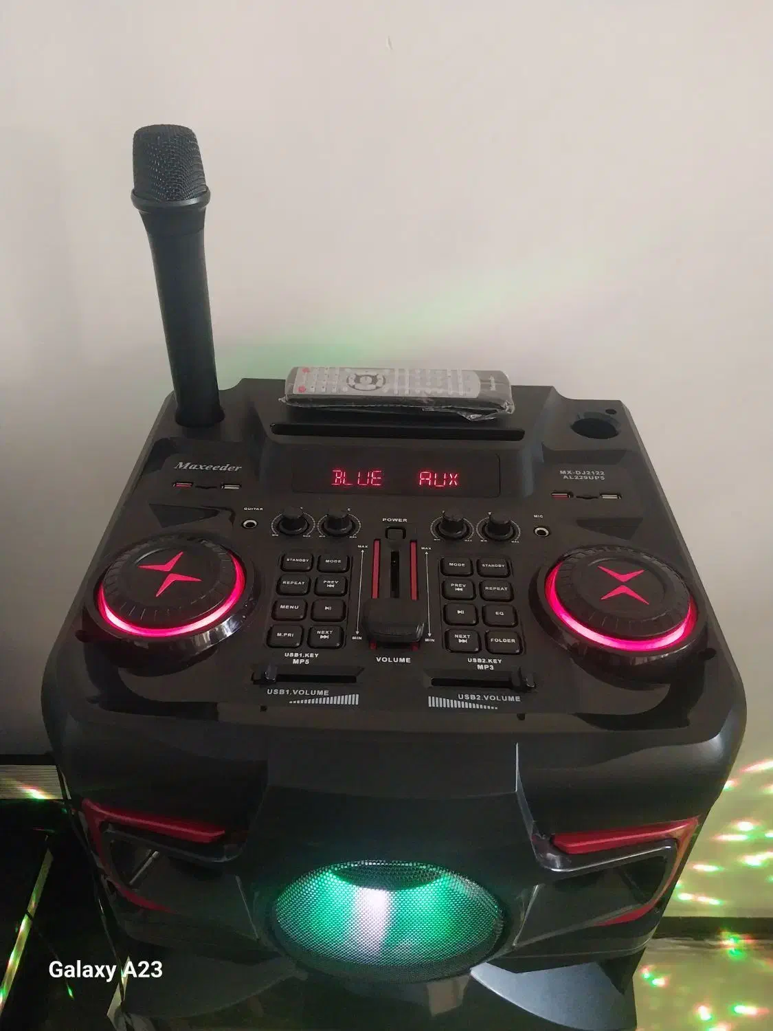 باند مکسیدر 229|سیستم صوتی خانگی|اندیشه, اندیشه فاز ۱|دیوار