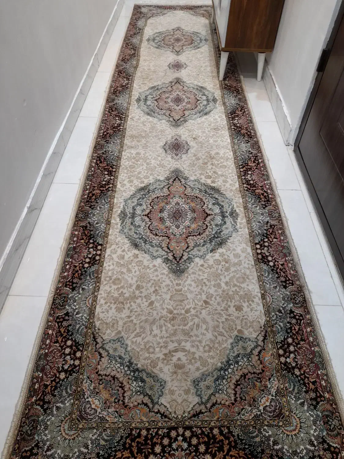 فرش دوازده متری جهان نما فرش ساوین|فرش|تنکابن, |دیوار