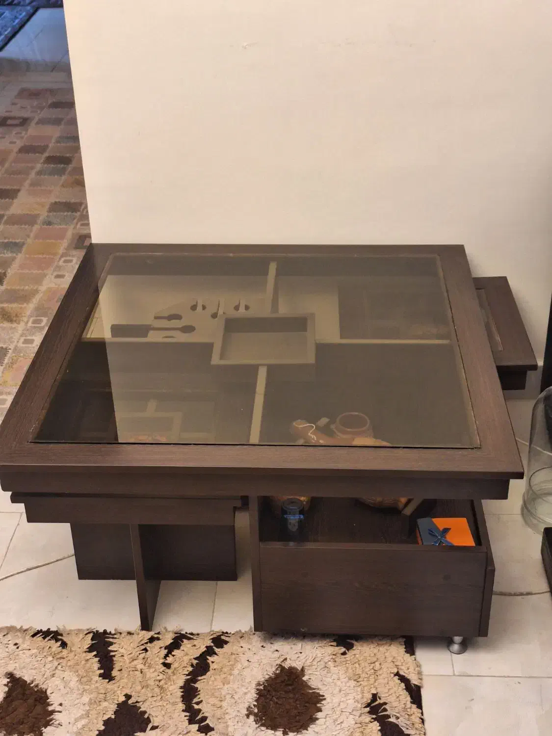 میز جلو مبلی در حد نو|مبلمان خانگی و میز عسلی|پردیس, فاز ۳|دیوار