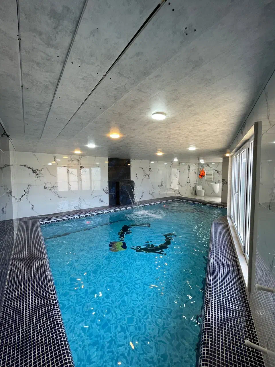 استخردار ۳ خوابه بیلیارد و فوتبال دستی انزلی|اجارهٔ کوتاه‌مدت آپارتمان و سوئیت|بندر انزلی, تربه گوده|دیوار