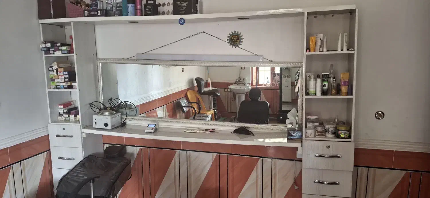 دکور آرایشگاه|آرایشگاه و سالنهای زیبایی|گتوند, |دیوار