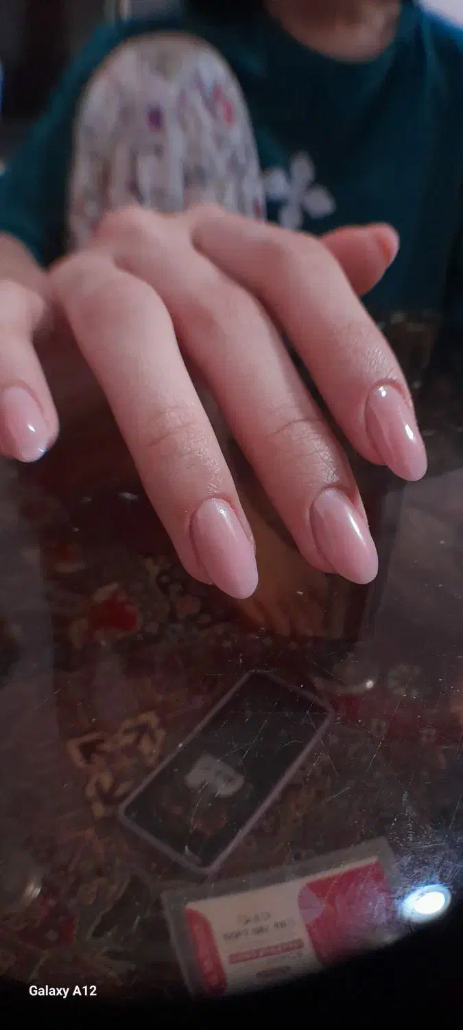 کاشت ناخن|خدمات آرایشگری و زیبایی|جوانرود, |دیوار