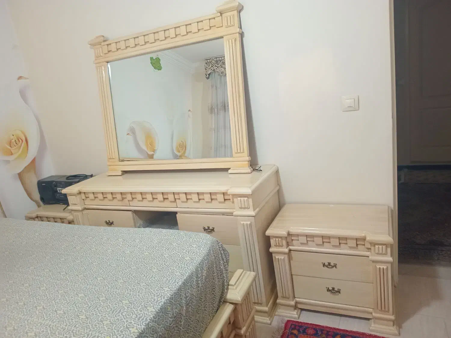 فروش لوازم منزل به علت مهاجرت|مبلمان خانگی و میز عسلی|تهران, امیرآباد|دیوار