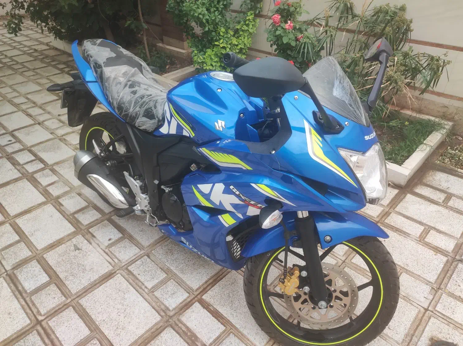 موتورسیکلت سوزوکی|موتورسیکلت|تهران, امیریه|دیوار