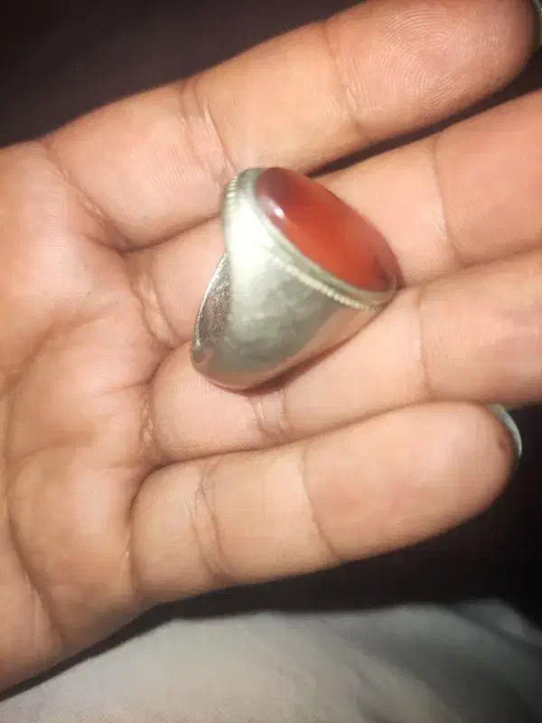 انگشتر قدیمی عقیق|جواهرات|آشخانه, |دیوار