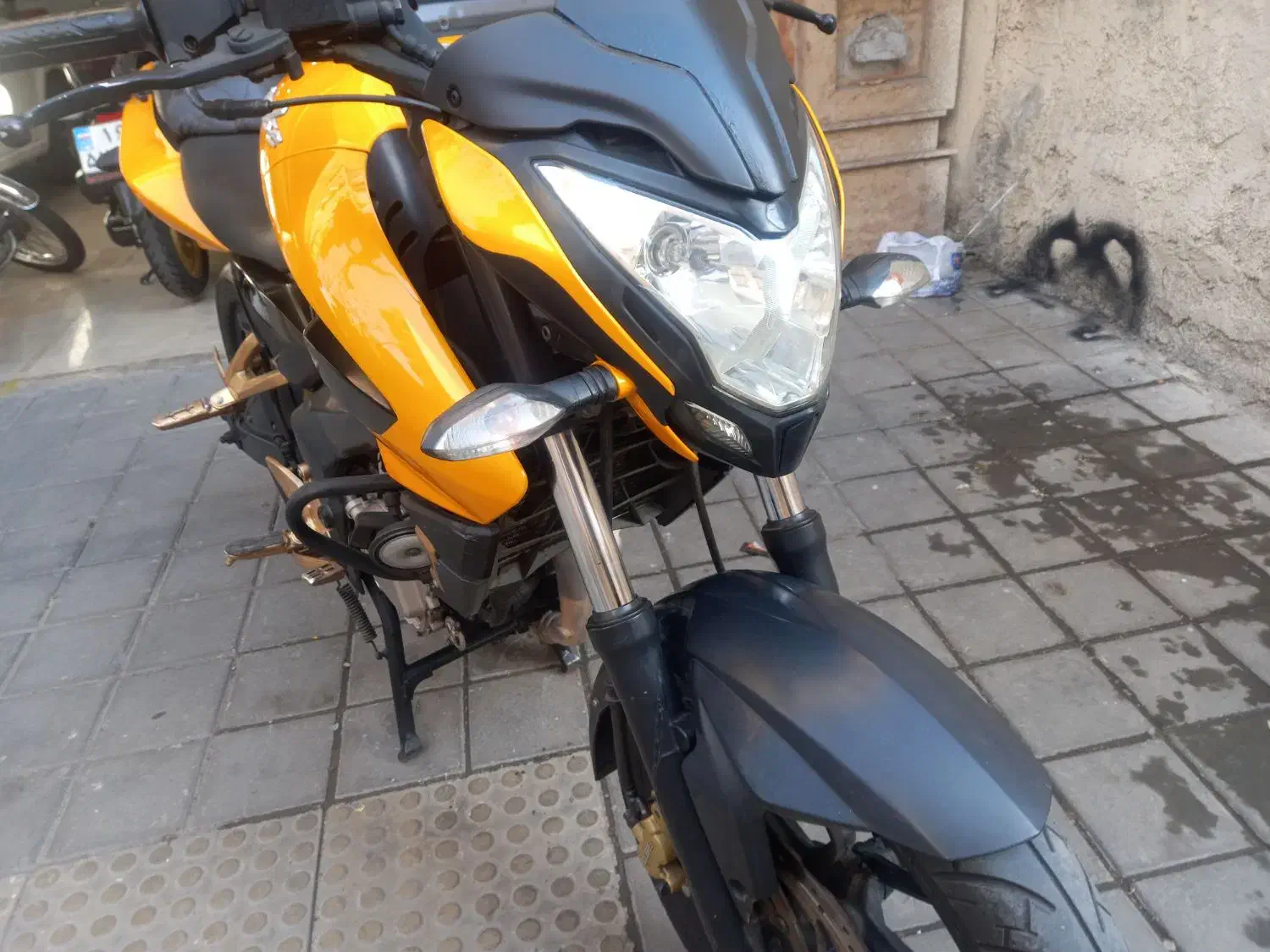 NS 200|موتورسیکلت|تهران, خانی‌آباد|دیوار