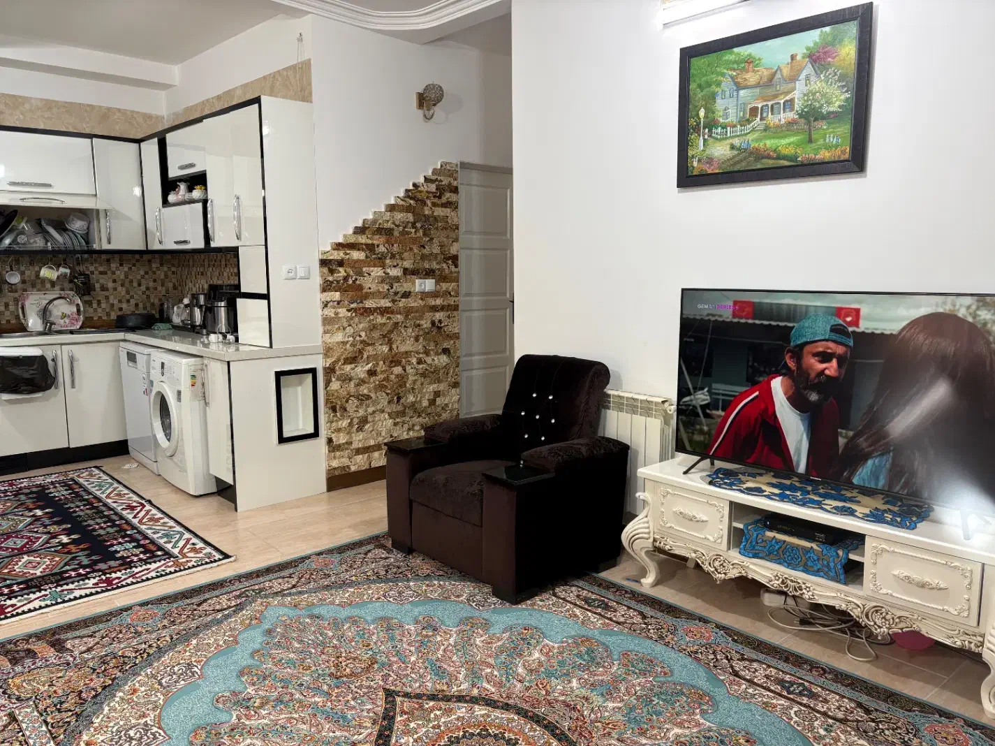 فروش آپارتمان ۹۲ متری خیابان ۱۷ شهریور.تلار ۵،|فروش آپارتمان|زیرآب, |دیوار