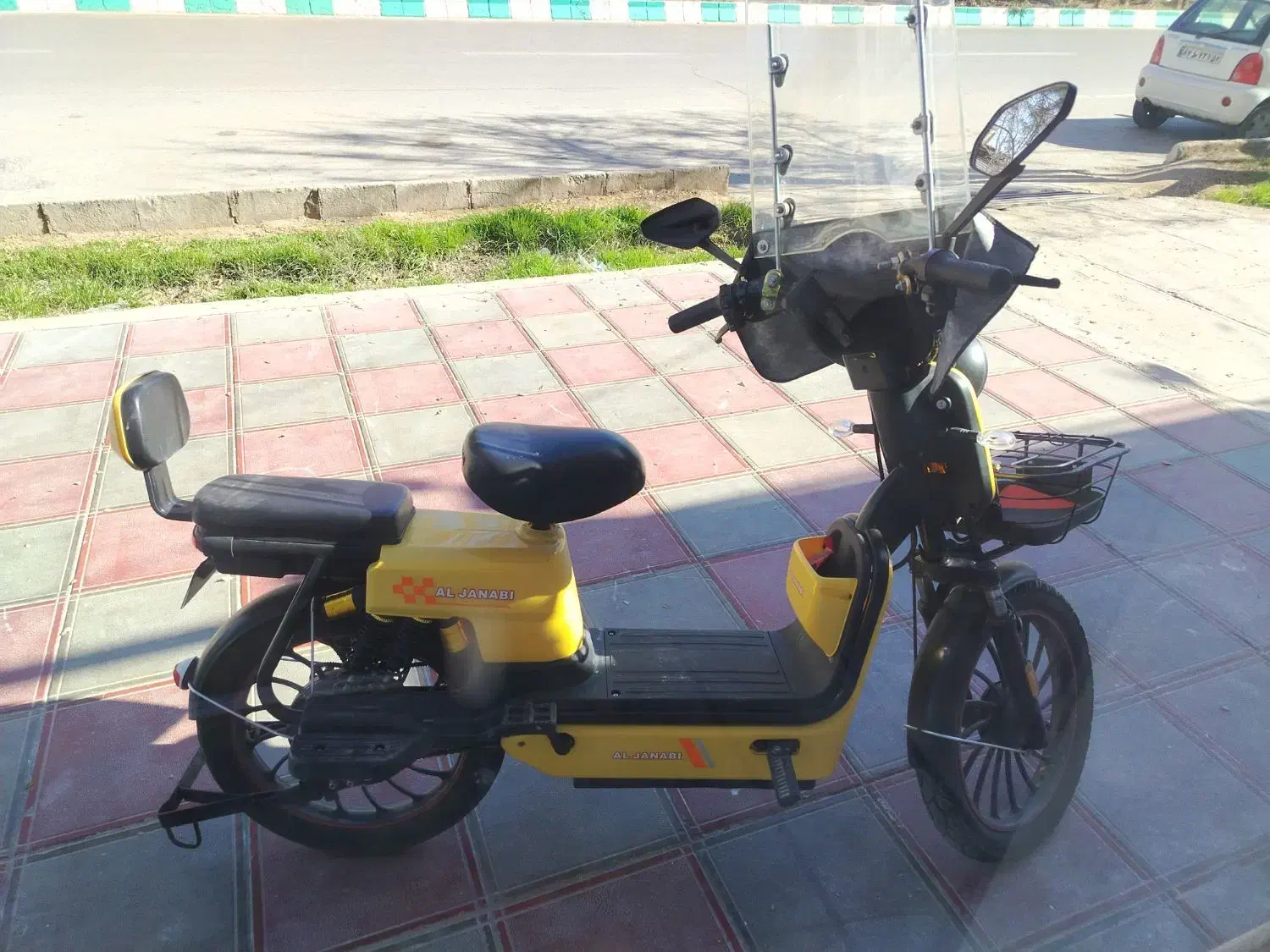 فروش موتور برقی بسیار تمیز|دوچرخه، اسکیت، اسکوتر|مشهد, پروین اعتصامی|دیوار