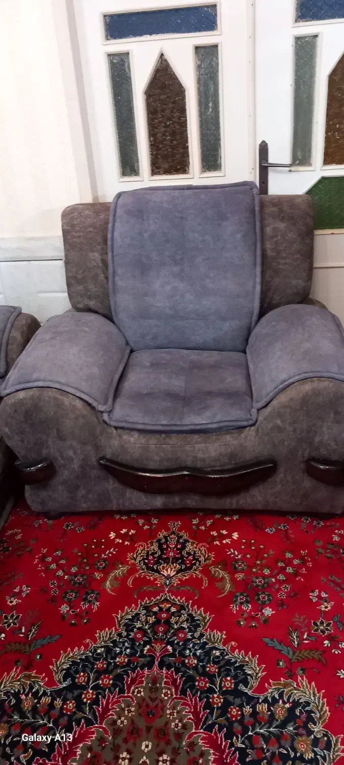 مبل راحتی ۷نفر تمیز نو بدون پارگی یا شکستگی|مبلمان خانگی و میز عسلی|تربت‌حیدریه, یحیی آباد|دیوار