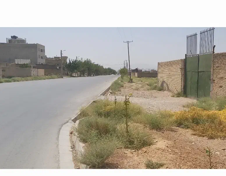 گاراژ روباز  ۶۰۰ متری در گل سرخ بلوار گل یخ غربی|اجارهٔ دفتر صنعتی، کشاورزی، تجاری|شیراز, گل سرخ|دیوار
