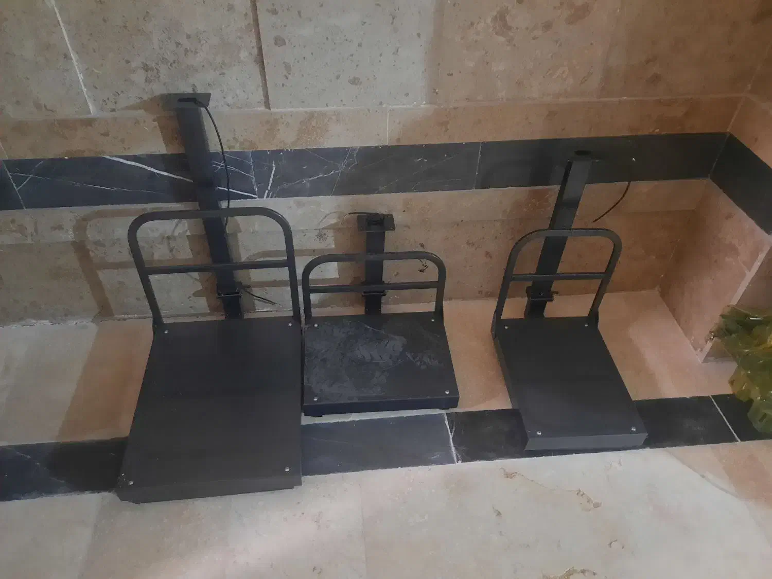 ترازو وباسکول بصورت عمده و تک با قیمت استثنایی|فروشگاه و مغازه|اسلامشهر, شهرک احمدیه|دیوار