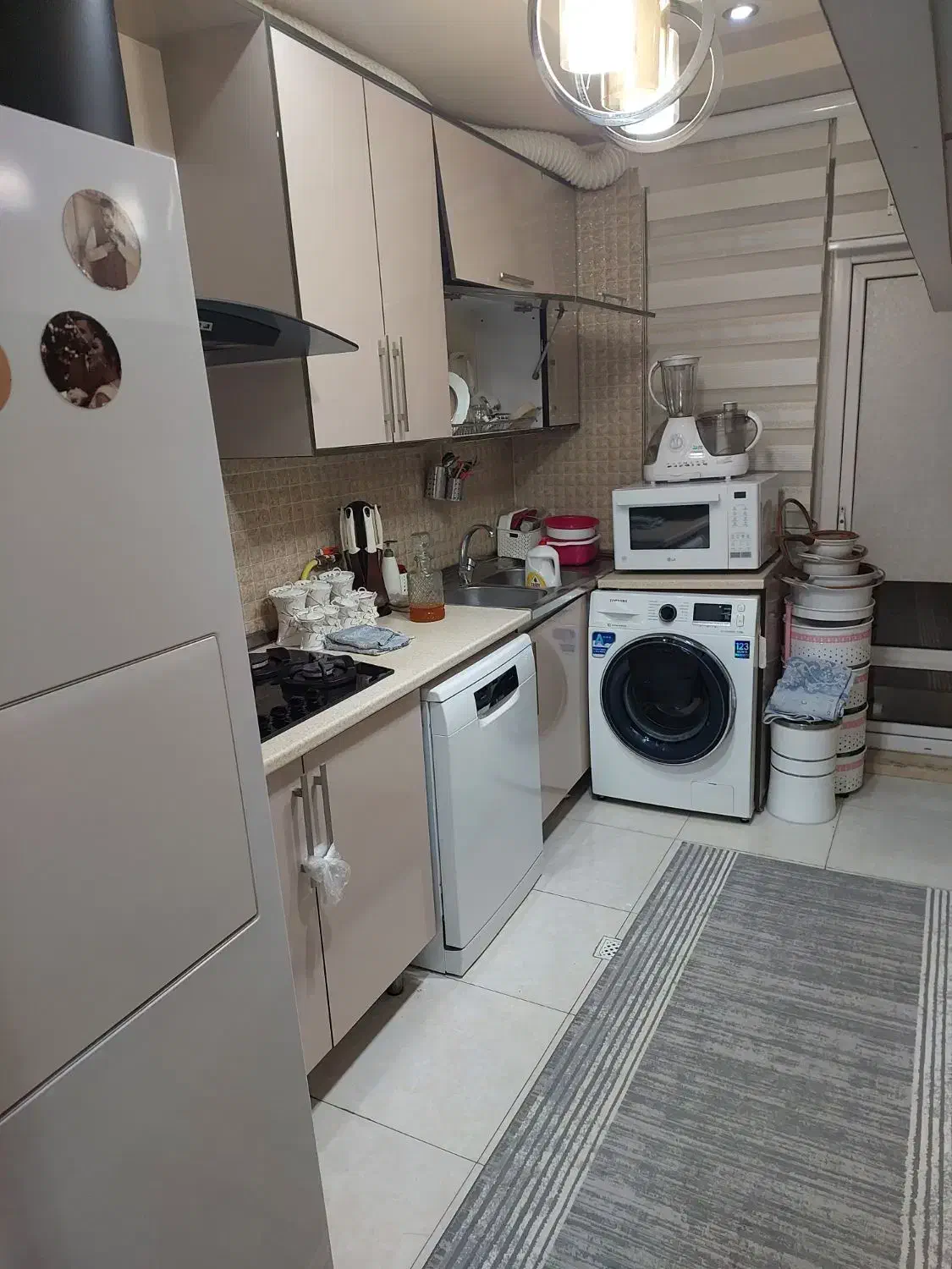 ۵۳ متر یک خواب پاسدار گمنام و آهنگ