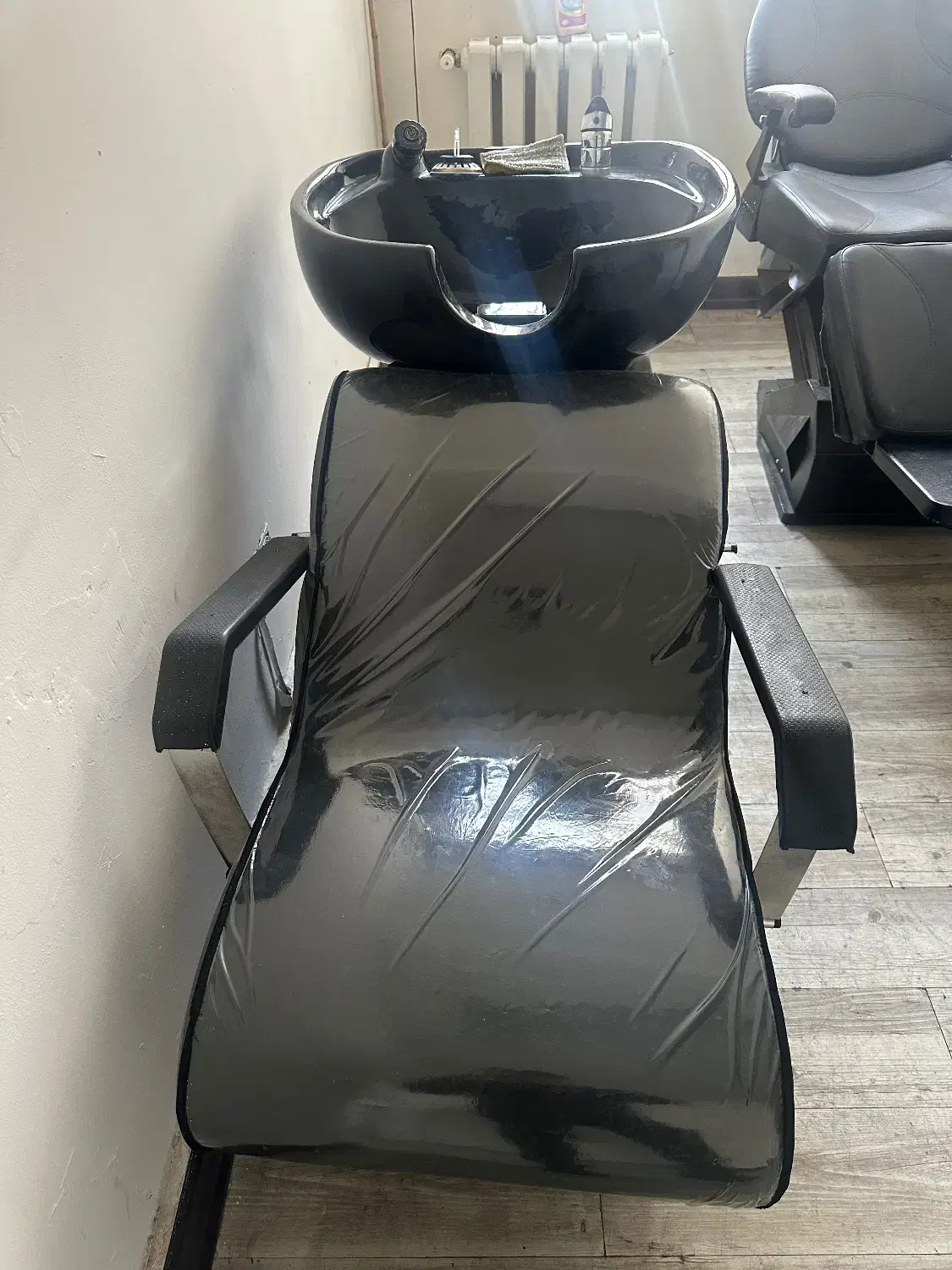 سرشور سالن زیبایی در حد نو|آرایشگاه و سالنهای زیبایی|تهران, سازمان برنامه جنوبی|دیوار