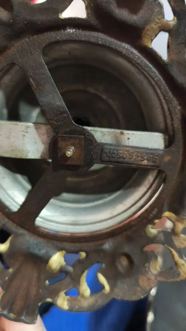 گرد سوز آنتیک آلمانی قدیمی|کلکسیون اشیاء عتیقه|تهران, دانشگاه شریف|دیوار