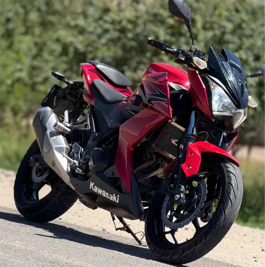 Kawasaki z250 دو سیلندر|موتورسیکلت|اصفهان, بهار آزادی|دیوار