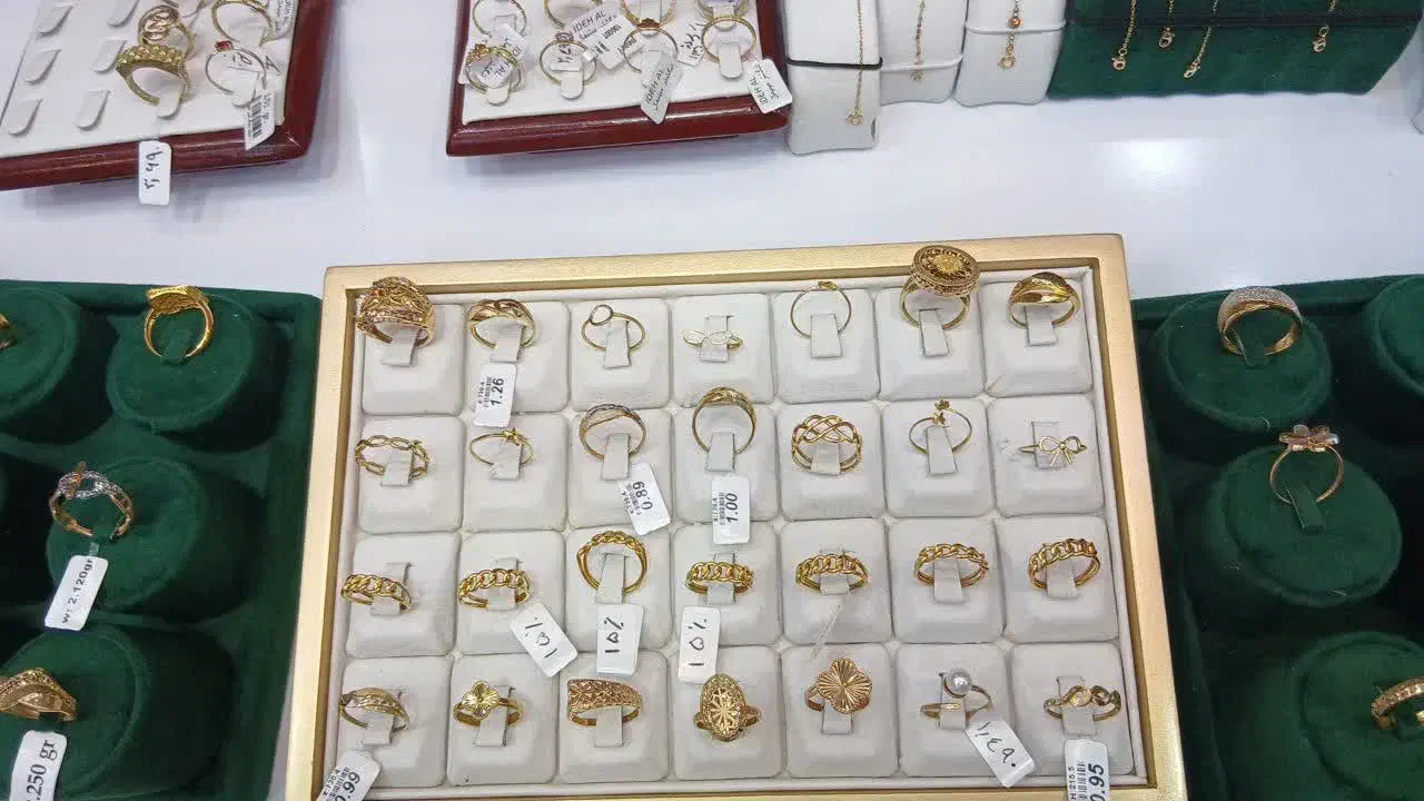 انگشتر خوشگل از 5 میلیون طلا|جواهرات|ساوه, |دیوار