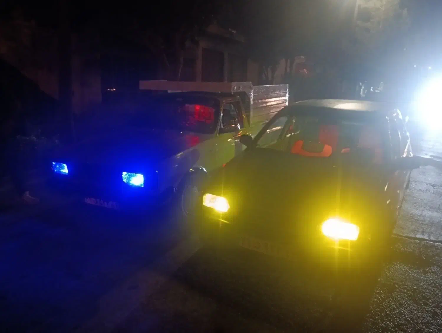 پیکان وانت|خودرو سواری و وانت|اصفهان, کوی گلزار|دیوار