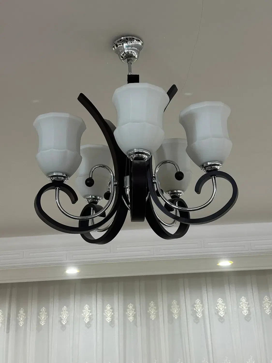 لوستر سقفی|لوستر و چراغ آویز|سمنان, |دیوار