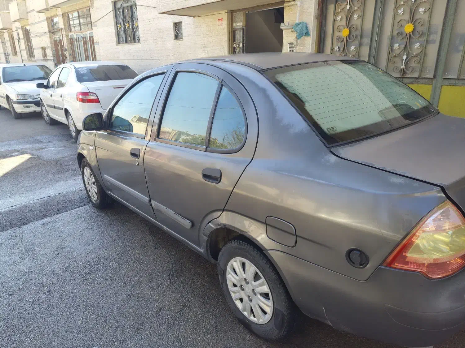 تیبا دوگانه کارخانه|خودرو سواری و وانت|شیراز, پانصد دستگاه ارتش|دیوار