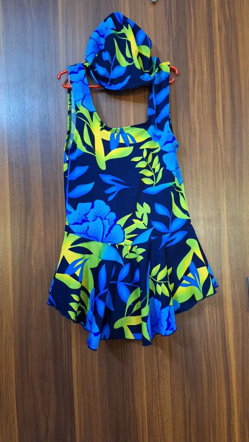 مایو دخترانه به همراه کلاه|لباس|گنبد کاووس, |دیوار