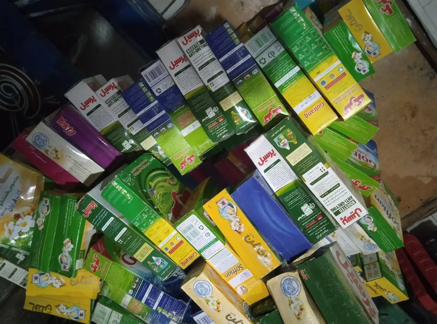 پودر دستی و ماشینی|مواد شوینده و دستمال کاغذی|کرج, فاز ۵ مهرشهر|دیوار