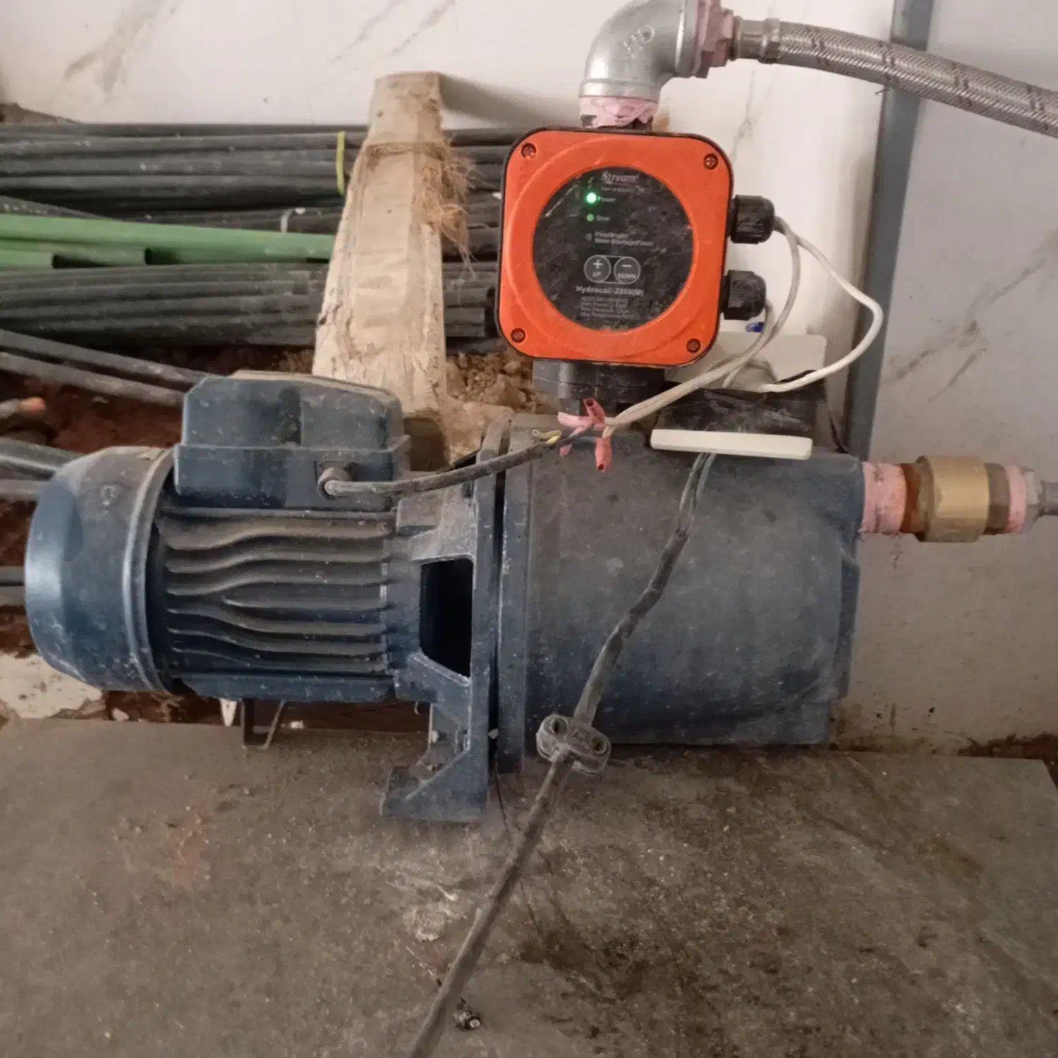 لوله کشی ساختمان-نصب و تعمیر پمپ آب خانگی|خدمات پیشه و مهارت|تبریز, |دیوار