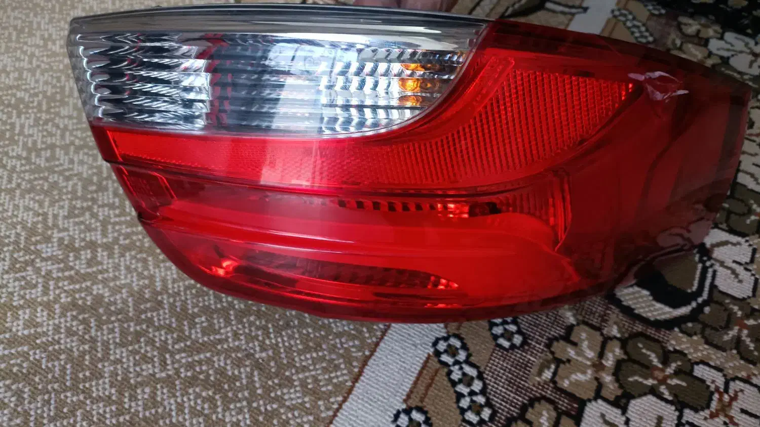 فروش چراغ عقب کامل رانا پلاس|قطعات یدکی و لوازم جانبی|مریوان, |دیوار