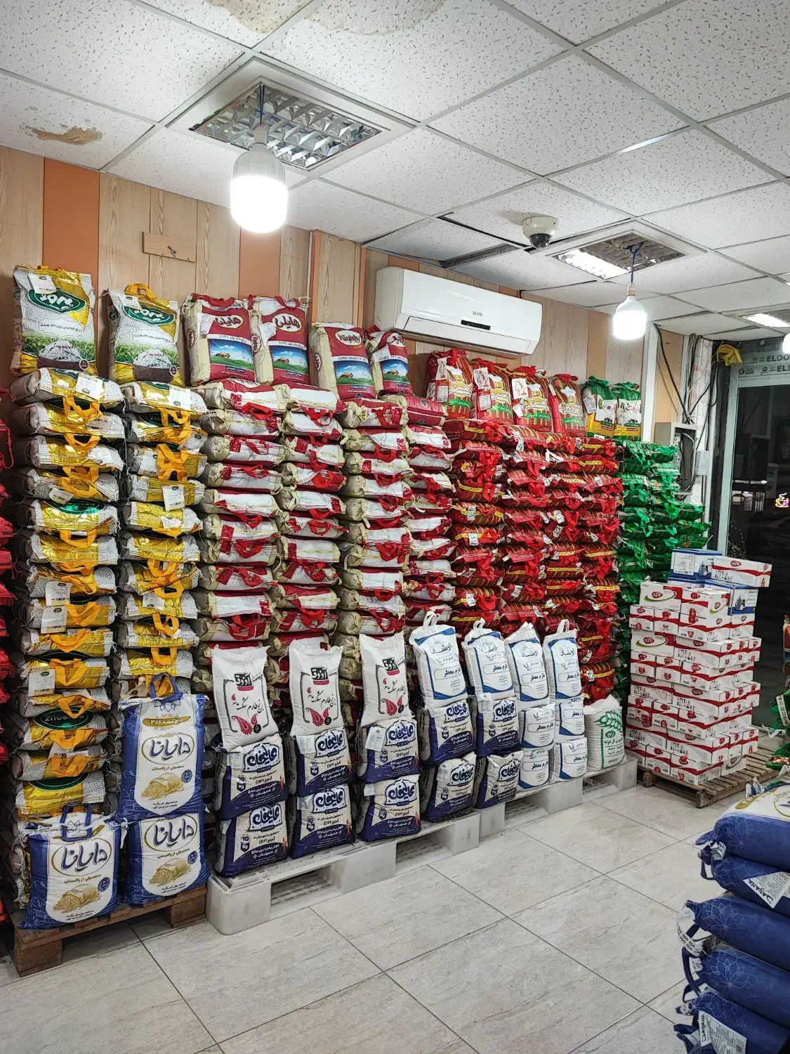 انواع برنج ایرانی وخارجی انواع قندو چای وشکر|خوردنی و آشامیدنی|ایوان, |دیوار