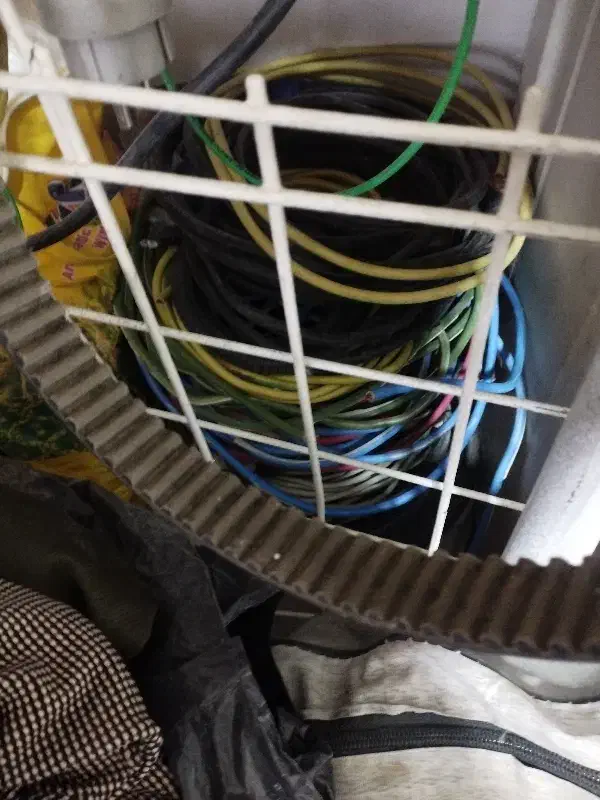 کلید اتومات اشنایدر با کابل فرمان و 16|مصالح و تجهیزات ساختمان|بیرجند, |دیوار