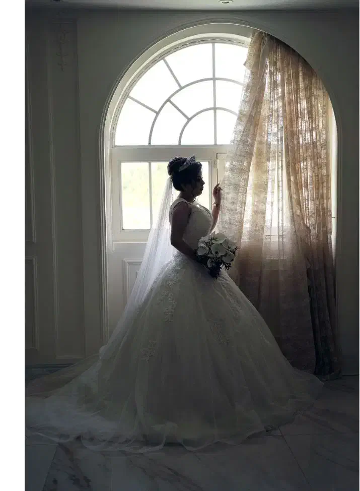 آتلیه عروس / کودک / تیزر تبلیغاتی / هلی شات|خدمات پذیرایی، مراسم|اصفهان, بهار آزادی|دیوار