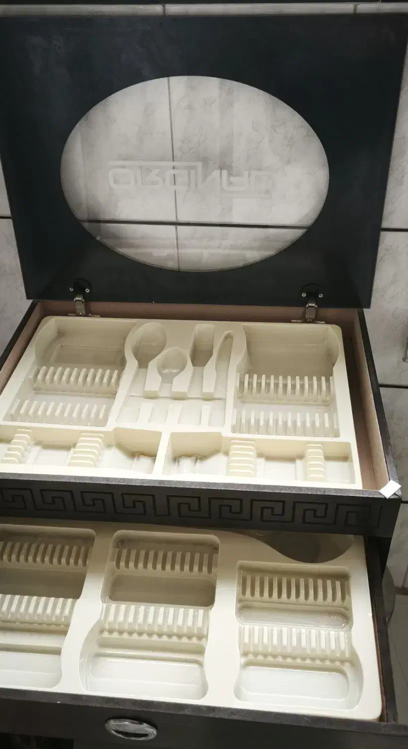 میز قاشق چنگال|آب‌چکان و نظم‌دهنده ظروف|بجنورد, |دیوار