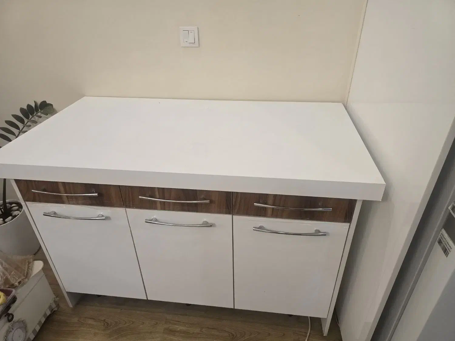 جزیره ام دی اف|مصالح و تجهیزات ساختمان|مشهد, جاهد شهر|دیوار