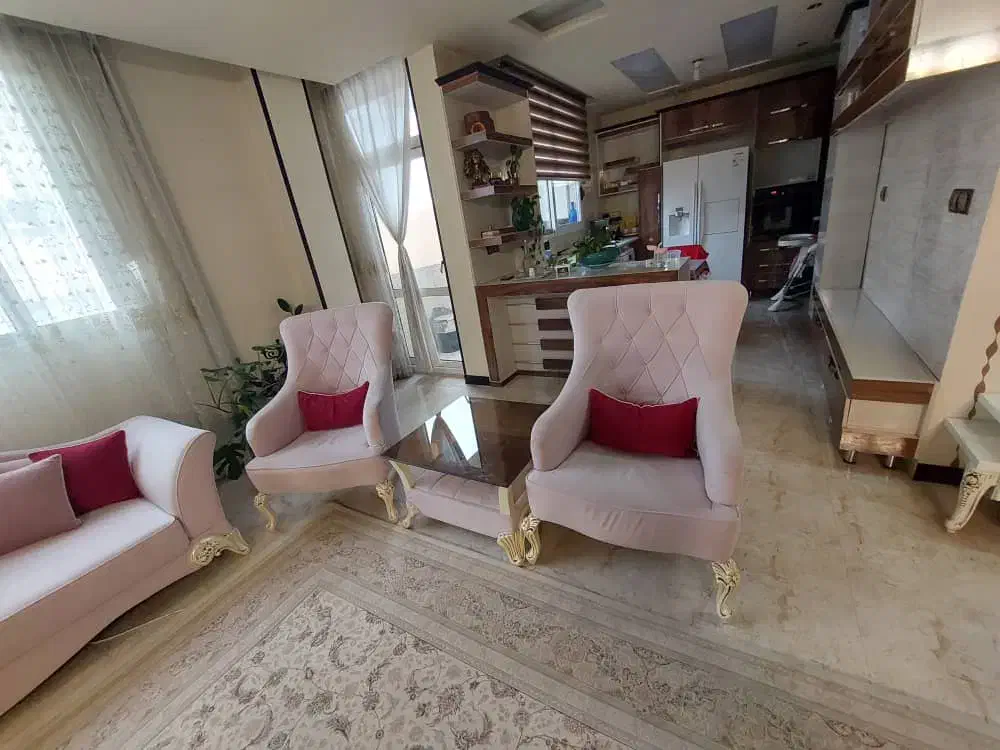 مبلمان  همراه بامیز ناهارخوری عروس ،جهیزیه|مبلمان خانگی و میز عسلی|شاهین‌شهر, مخابرات (شهید بهشتی)|دیوار