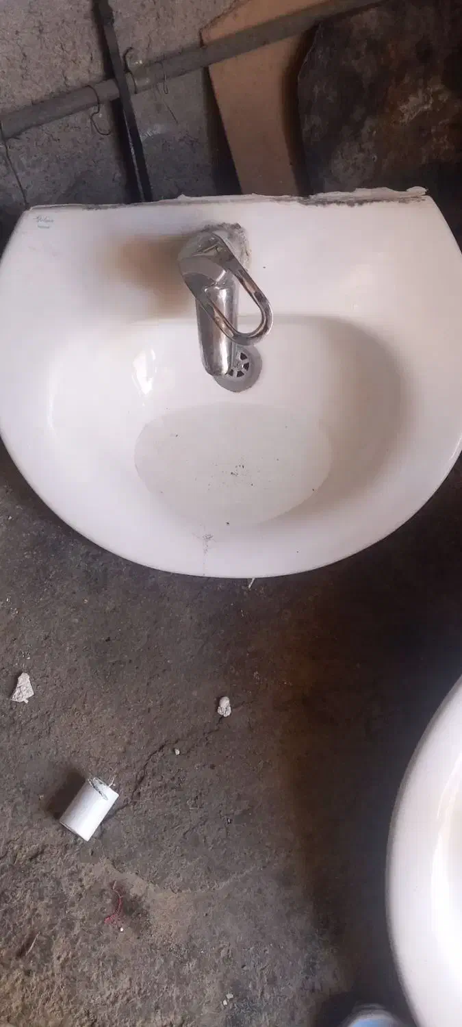 دو عدد رشویی|لوازم سرویس بهداشتی|کرمانشاه, |دیوار